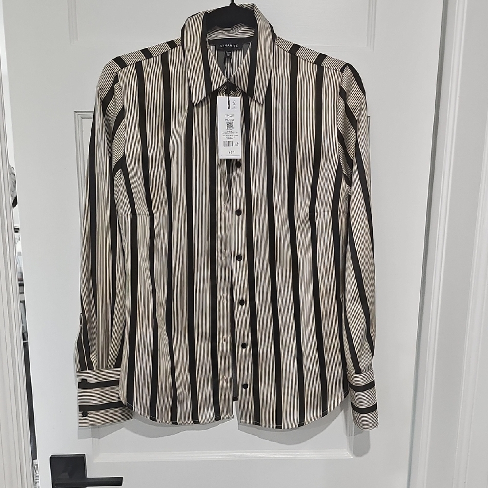 Dynamite Black and Cream Button Down Shirt